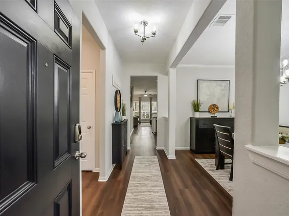 4710 Wheel Wright Trl, Rosenberg, TX 77471