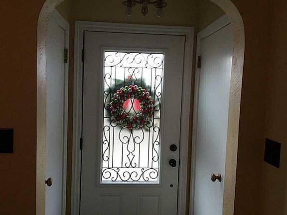 2nd image of 604 Lewis Ave