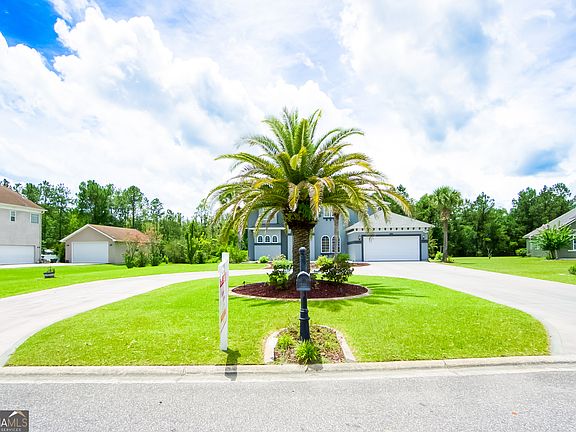 5th image of 105 Pennington Way