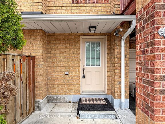 4th image of 2 Hedge End Rd #123