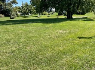 415 Brady St, Brooklyn, IA 52211