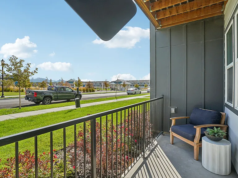 Northshore Apartments — Photo 40