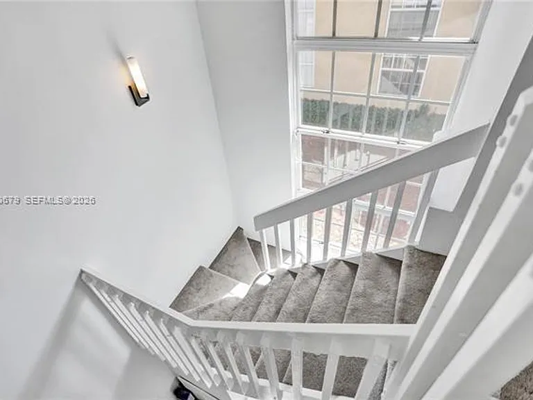 3135 Gifford Ln #3135 — Photo 10