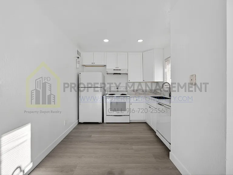2205 15th Ave #1 — Photo 9