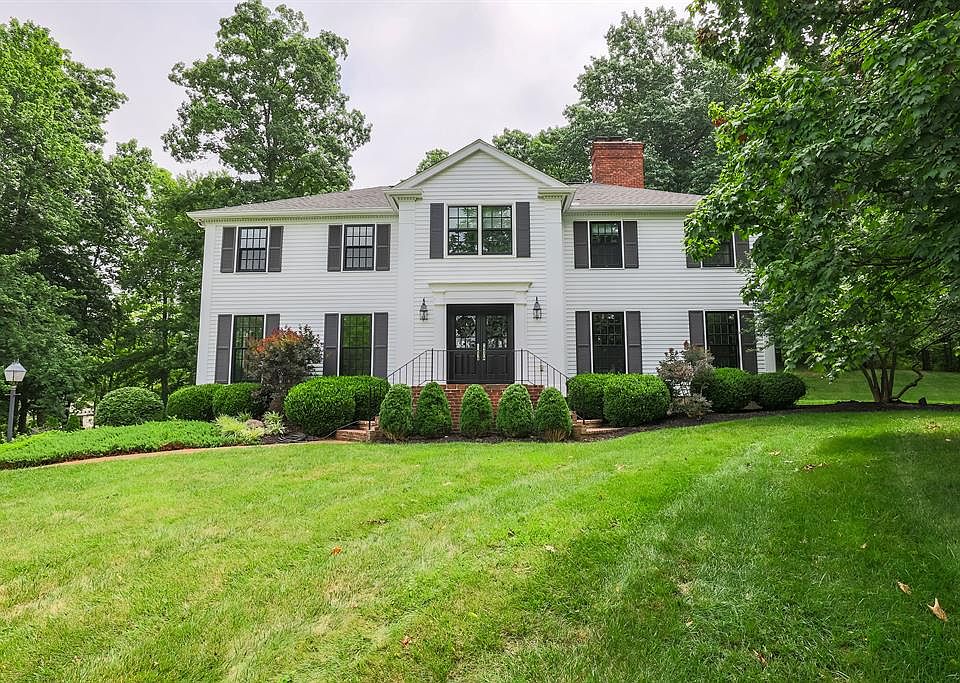 1st image of 8370 Old Hickory Dr