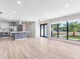 8421 SW 27th Ter, Miami, FL 33155