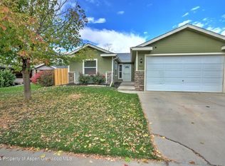 324 W Richards Ave, Silt, CO 81652