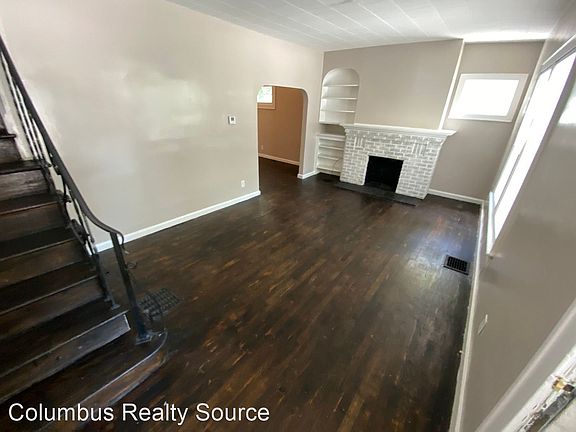 4th image of 428 E Lane Ave