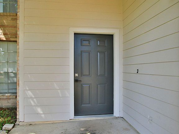 5th image of 2115 Foundary Dr