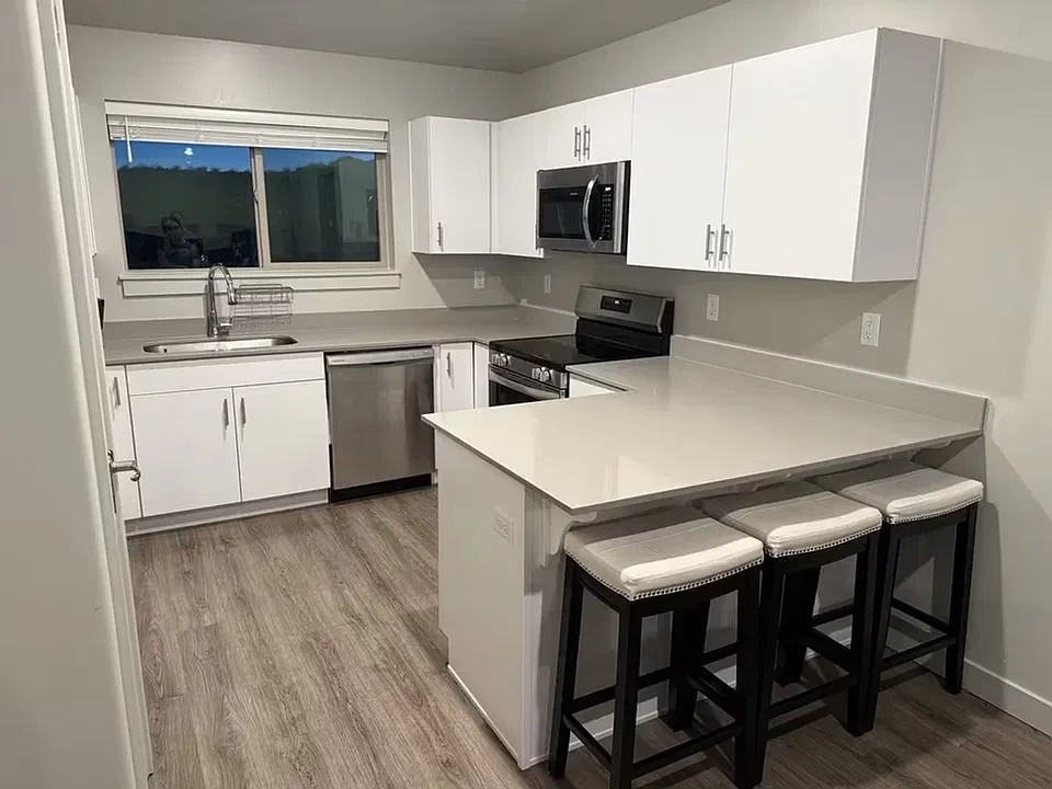 133 N Rock Canyon St #J305