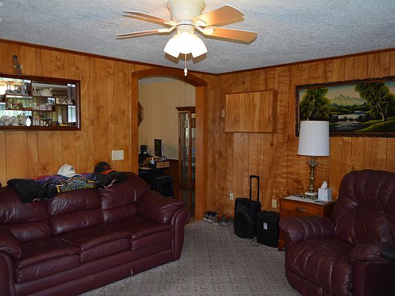 5th image of 1 Parkridge Ct