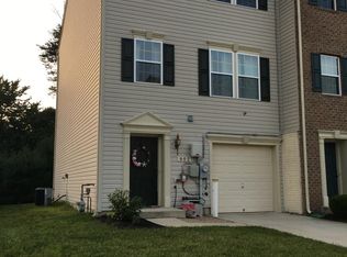902 Hopkins Cor, Glen Burnie, MD 21060