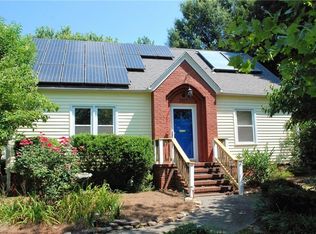 2417 Hoyt St, Winston Salem, NC 27103