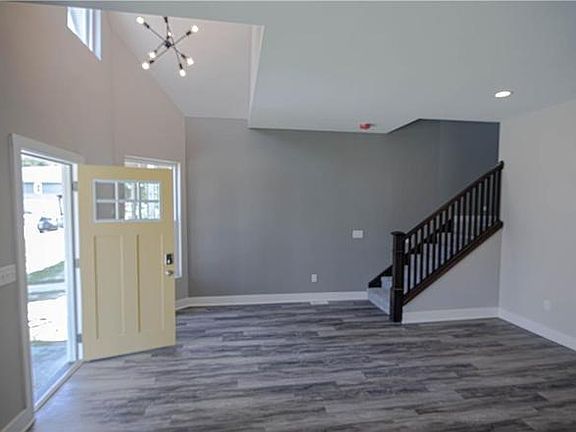 5th image of 1709 Woodlawn Ave