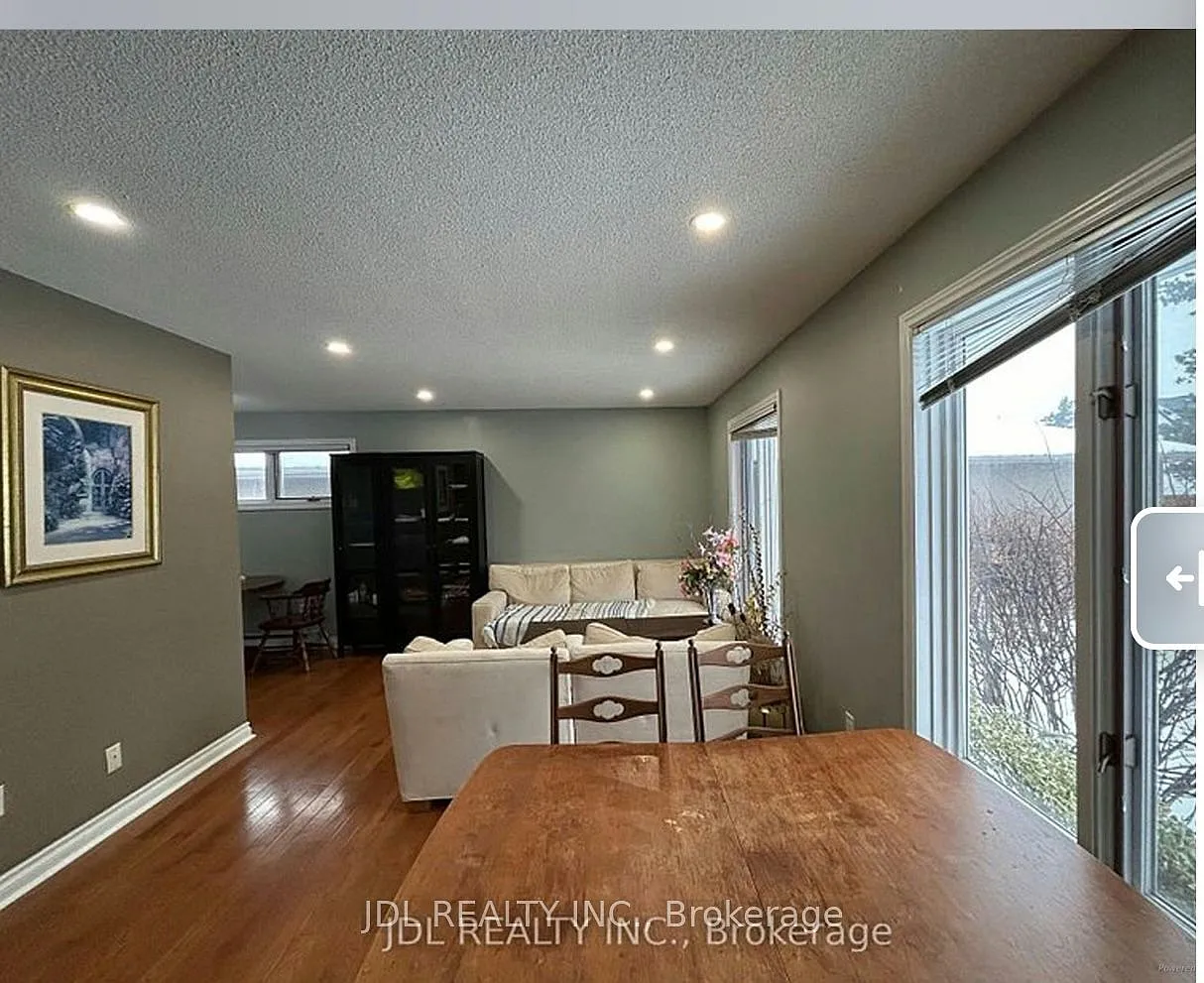 1 bed, $799 — Photo 3