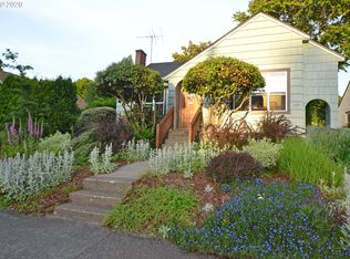 1570 17th St NE, Salem, OR 97301