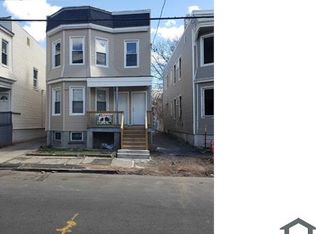 254 21st St FLOOR 2, Irvington, NJ 07111