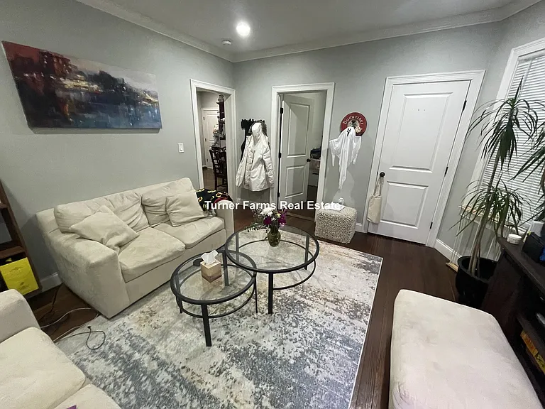 47 Beech Glen St #1A — Photo 2