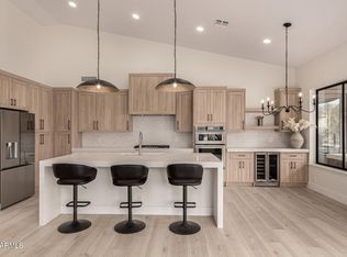 4584 E Chisum Trl, Phoenix, AZ 85050