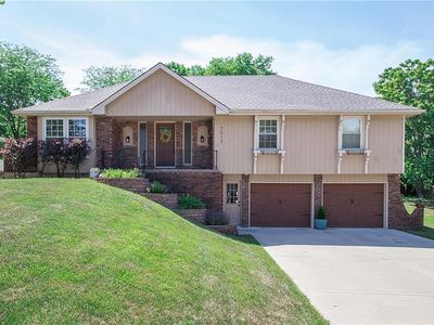 7012 N Wheaton Ave, Kansas City, MO, 64152