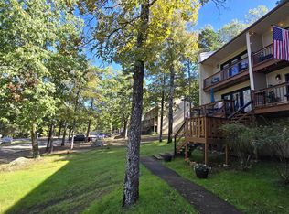 601 Dave Creek Pkwy APT 82, Fairfield Bay, AR 72088