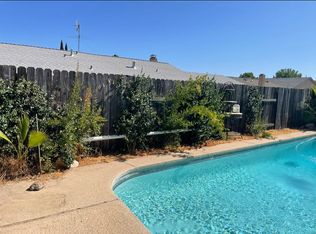 9801 Crimsonwood Way, Sacramento, CA