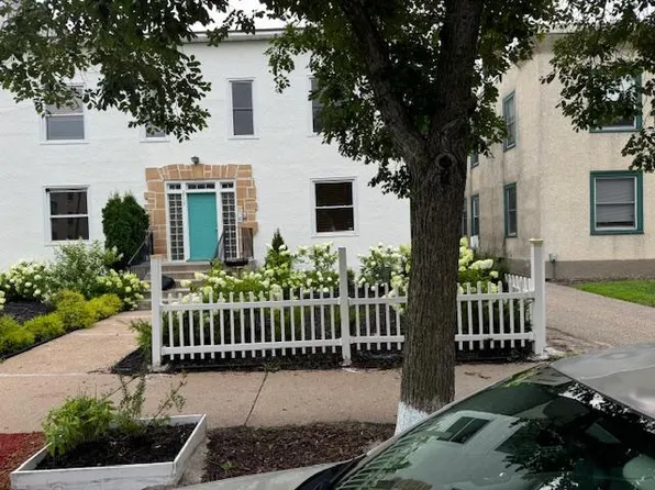 2717 Girard Ave S APT 202, Minneapolis, MN 55408