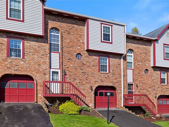 2nd image of 2104 Timberglen Dr