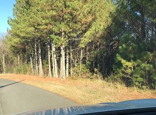 27 Cottonwood Ln, Falkville, AL 35622