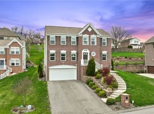 5 Puskar Ln, Canonsburg, PA 15317