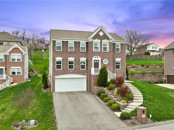 5 Puskar Ln, Canonsburg, PA 15317