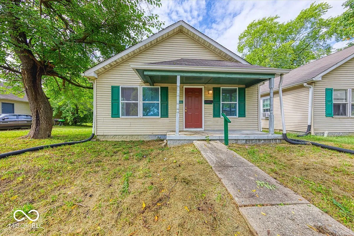 1846 Holloway Ave photo 1