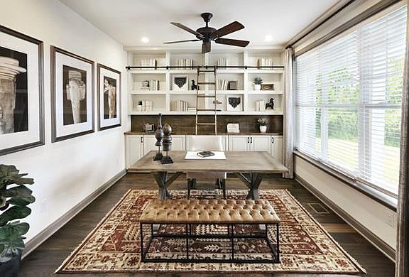 4th image of 9 Plover Ln #113