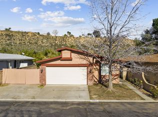 31956 Emerald Ln, Castaic, CA 91384