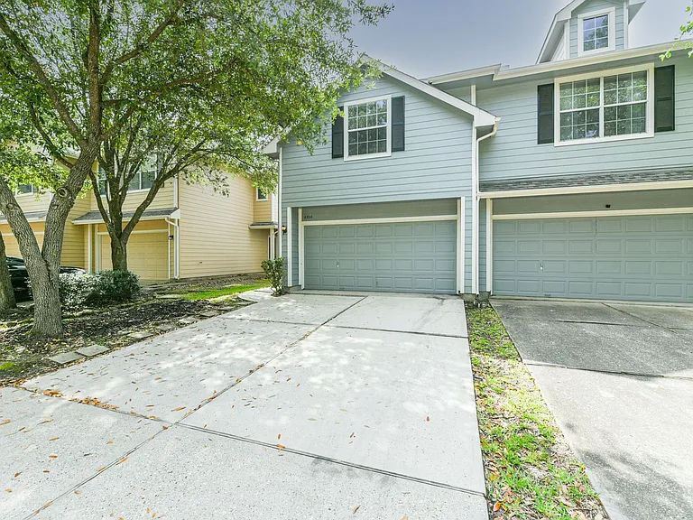 6326 Veranda Green Trl — Photo 3