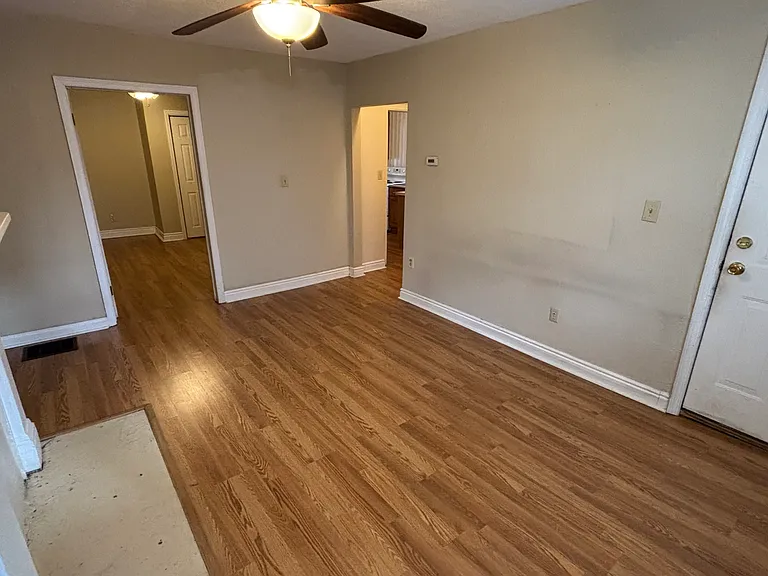 225 Smith Way #1 — Photo 5