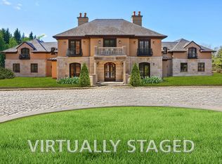 59 Hillside Rd, Woodbury, CT 06798