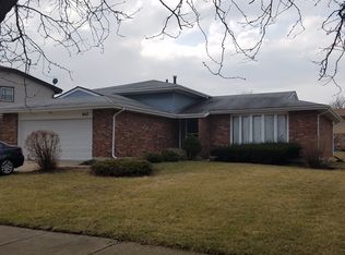 842 Campus Ave, Matteson, IL 60443