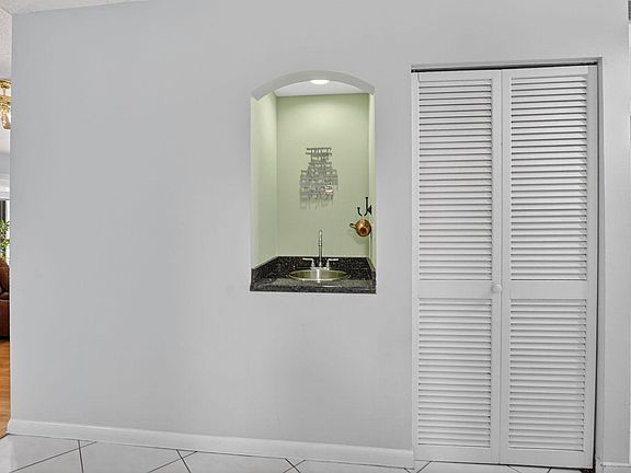 5th image of 7833 San Marcos Place
