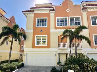 105 175th Ave E, Redington Shores, FL 33708