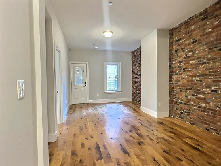 255 Paris St #1 — Photo 6