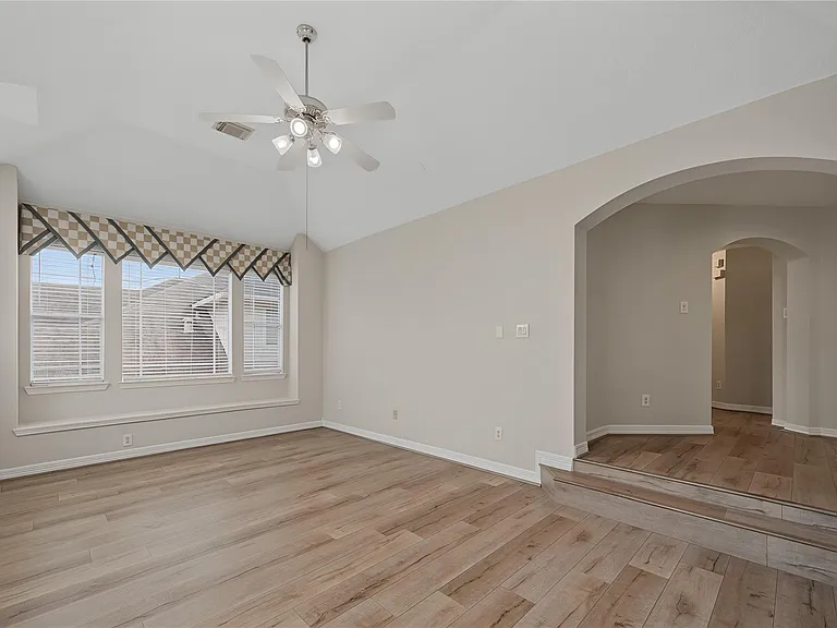 5807 Bayberry Way — Photo 30