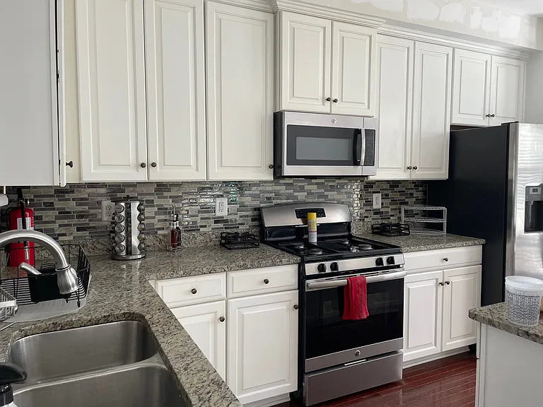 Kitchen cabinets