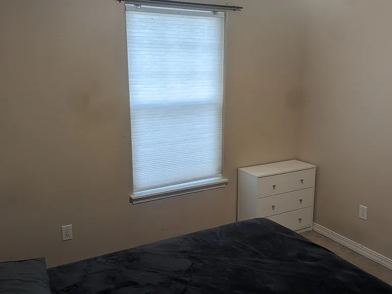 2221 S 10th St W — Photo 33