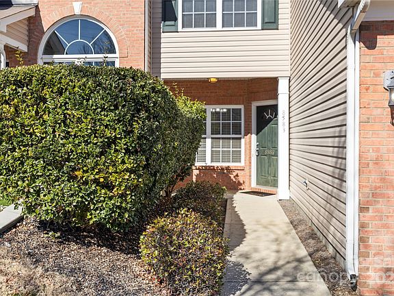 2nd image of 8583 Carolina Lily Ln