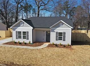 200 W Todd Ln #L2, Charlotte, NC 28208