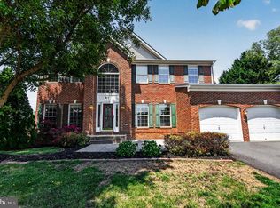 413 Crosman Ct, Purcellville, VA 20132