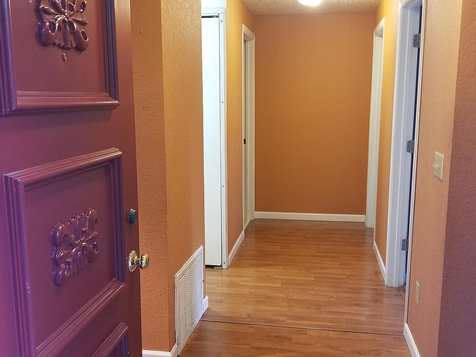 1st image of 12526 SE 32nd St Unit 30