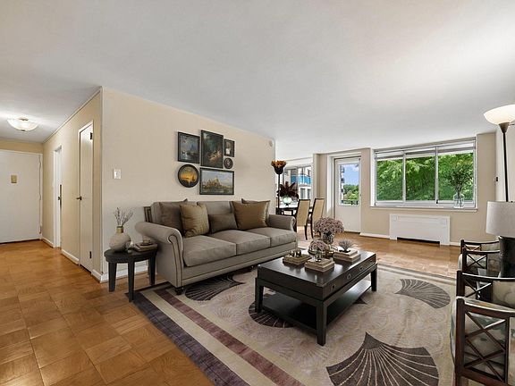 2nd image of 10401 Grosvenor Pl APT 501