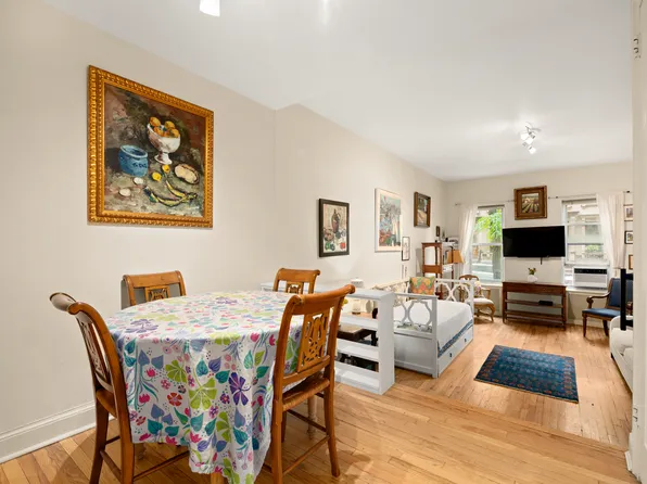 510 East 84th Street 1B image 3 of 6